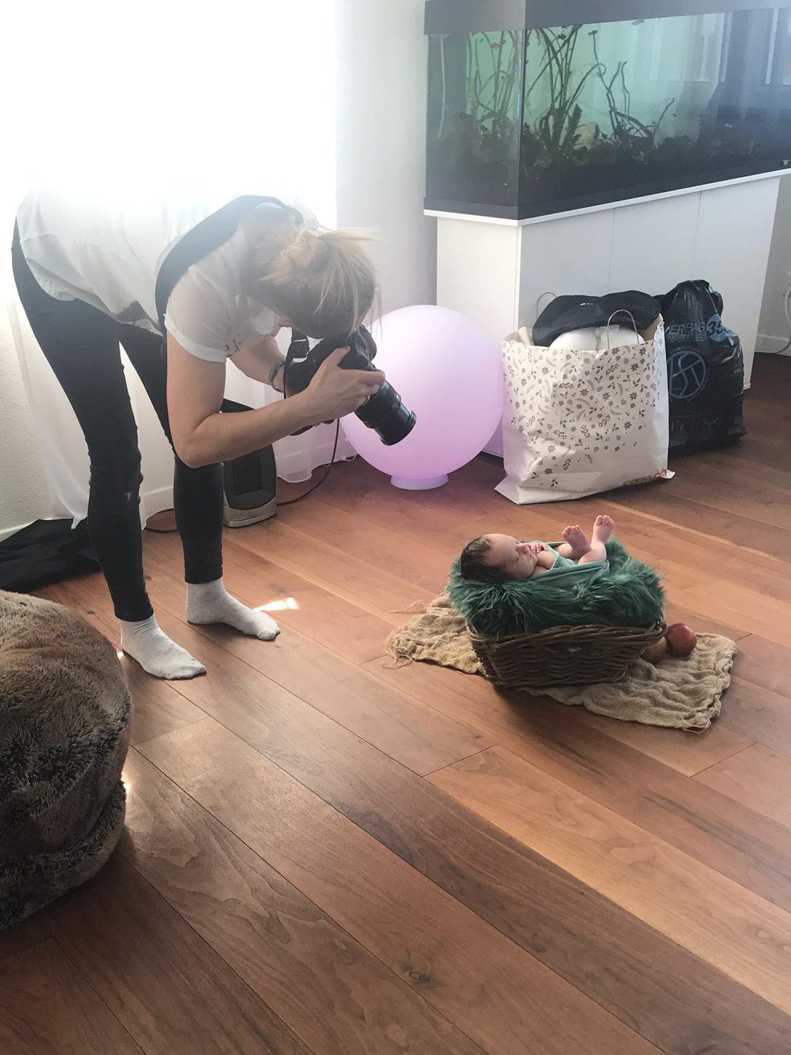 Fotos hinter den Kulissen noch vor dem Coronavirus