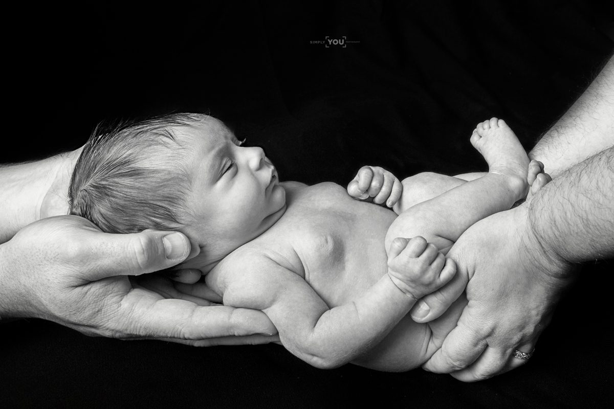 Gianna, 11-tägiges Baby – die Fotografien wurden bei ihr zu Hause gemacht