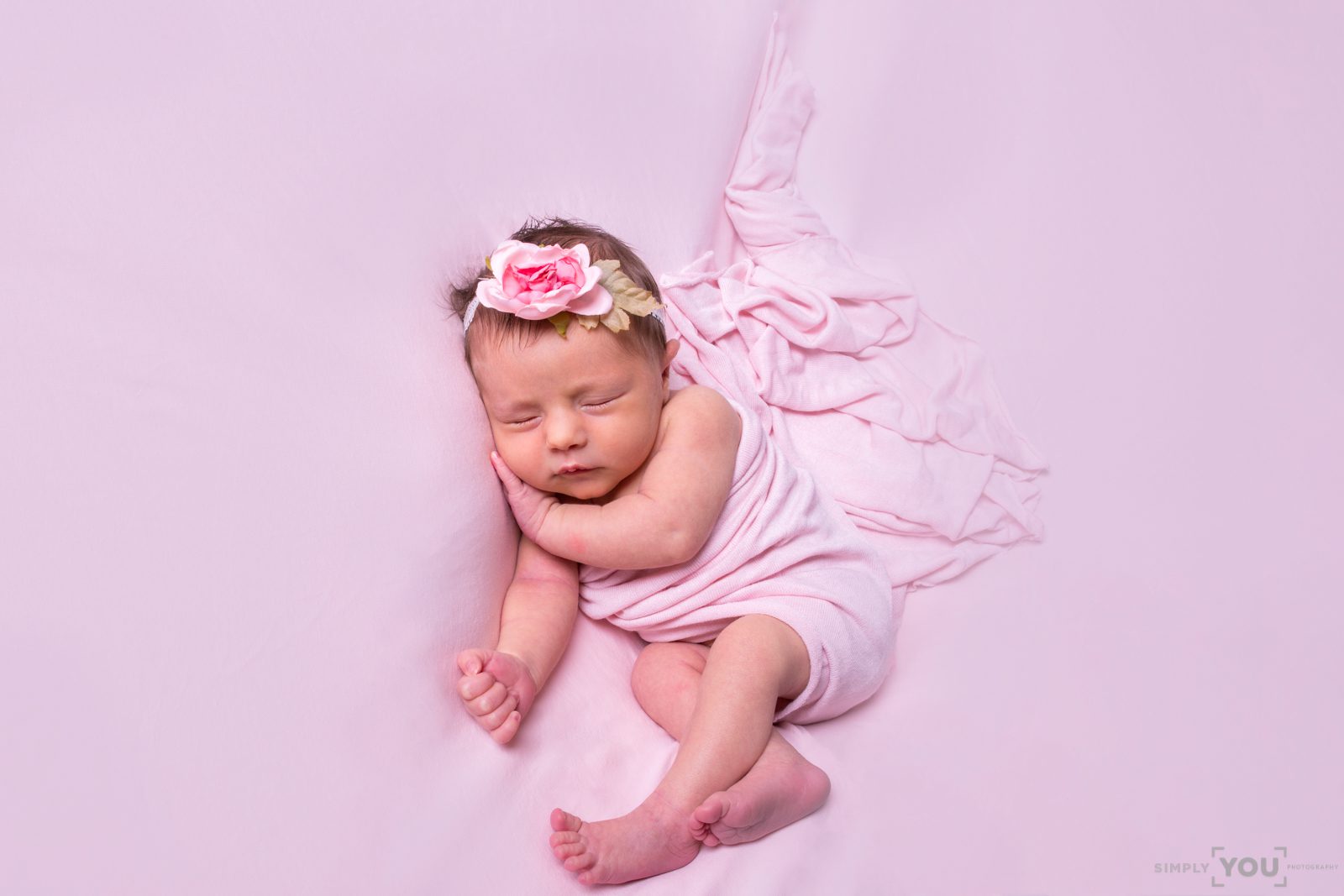 Gianna, 11-tägiges Baby – die Fotografien wurden bei ihr zu Hause gemacht