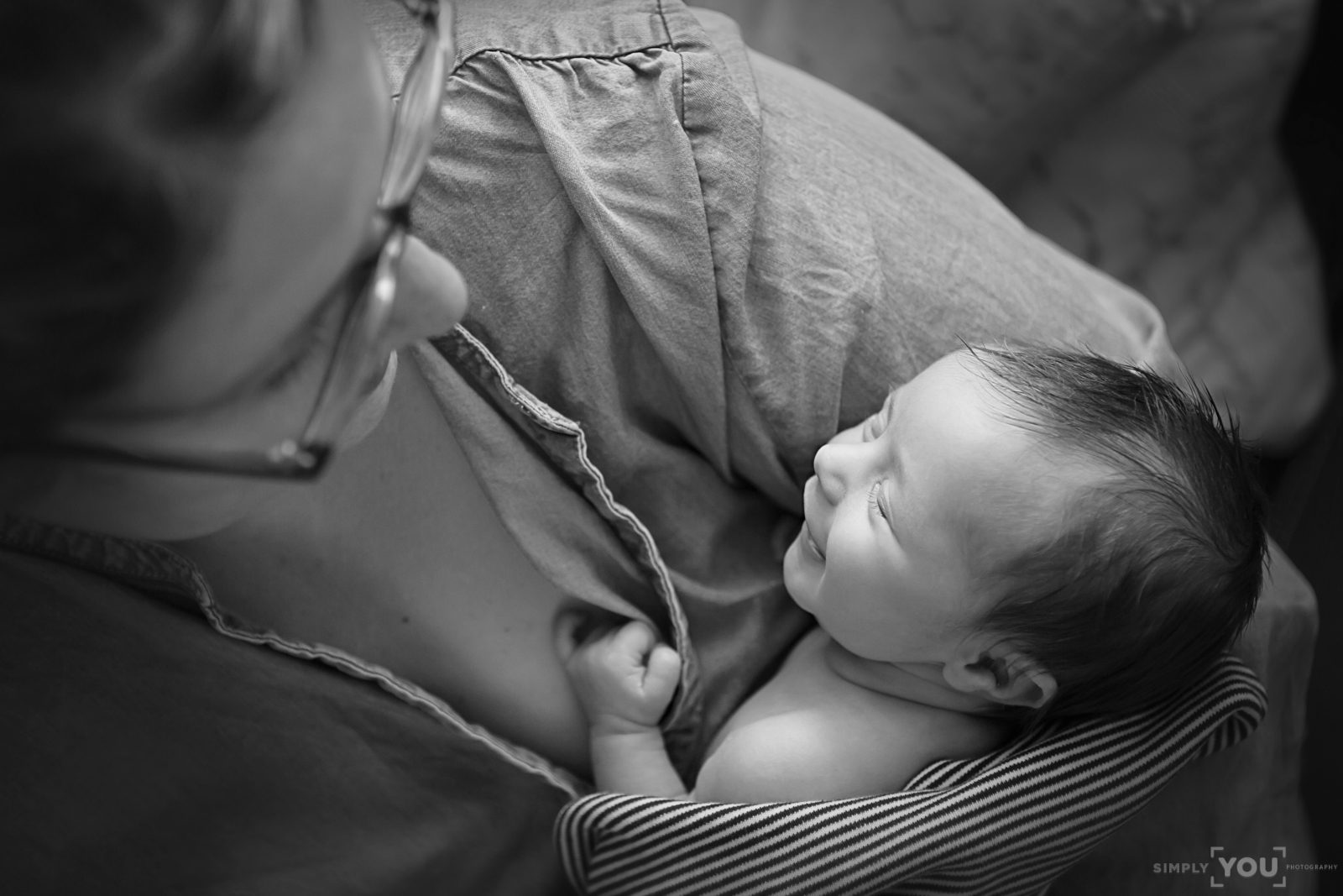 Gianna, 11-tägiges Baby – die Fotografien wurden bei ihr zu Hause gemacht