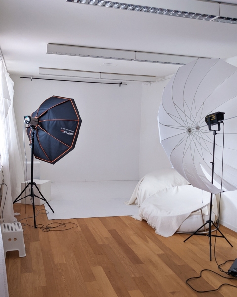 studio_cc-075045784